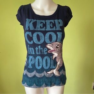 VINTAGE Y2K FANG COOL IN THE POOL DOLPHIN GRAPHIC T SHIRT SIZE GIRLS 14